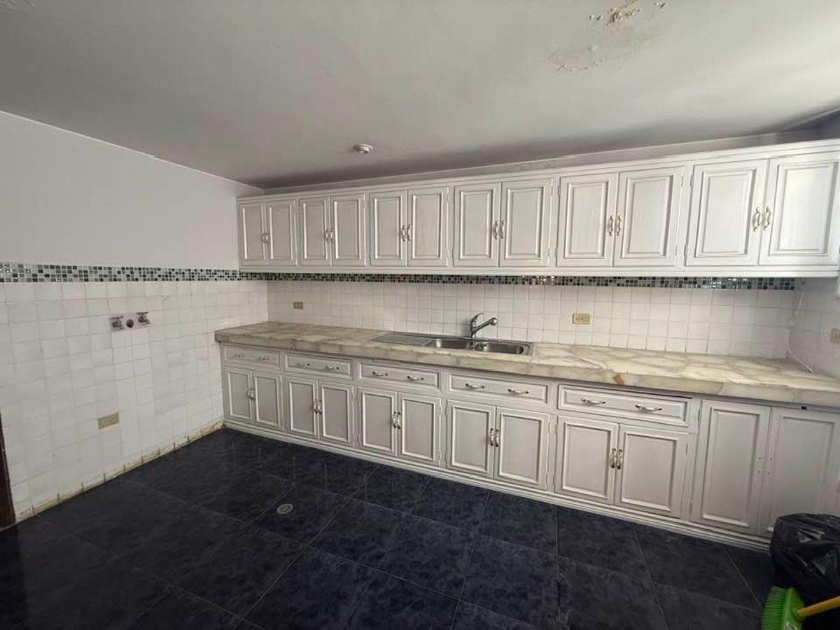 Departamento de 175 m² con 3 Habitaciones en Venta en Mariana de Jesús — imagen 4