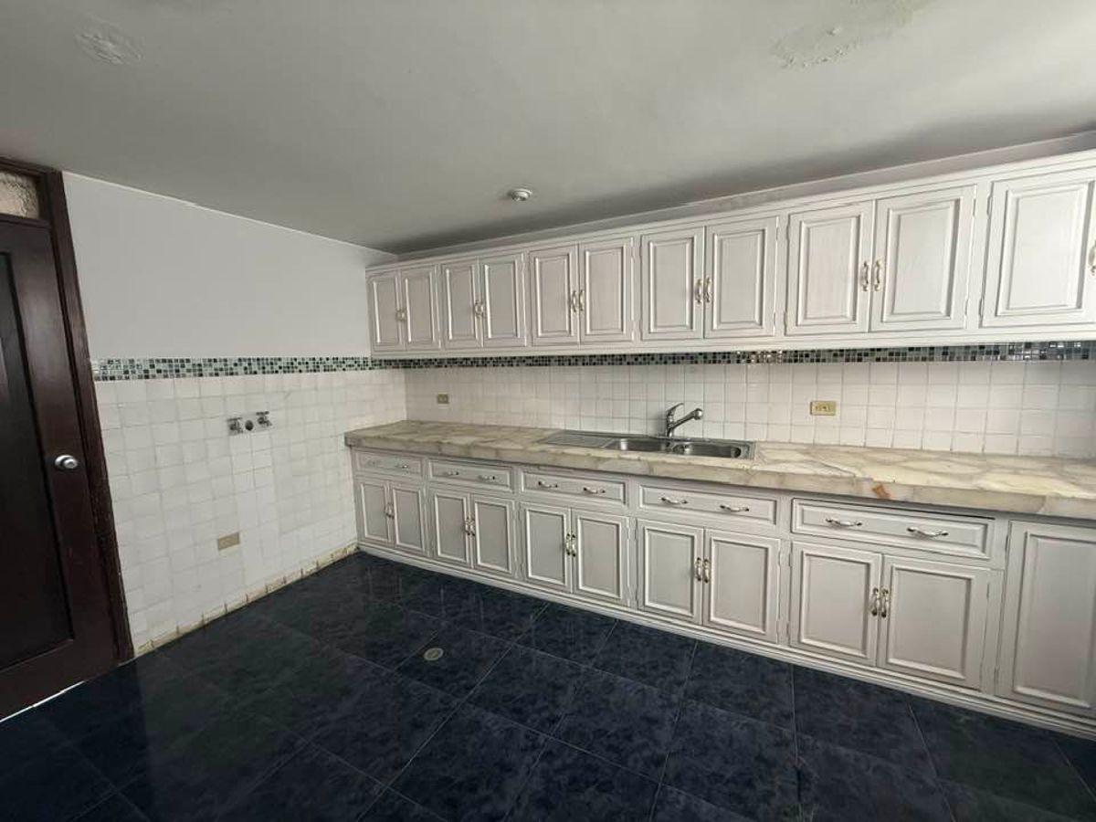 Departamento de 175 m² con 3 Habitaciones en Venta en Mariana de Jesús — imagen 3