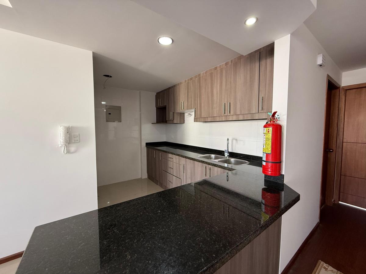 Departamento en Venta, Urb. Jardines de Amagasí — imagen 4