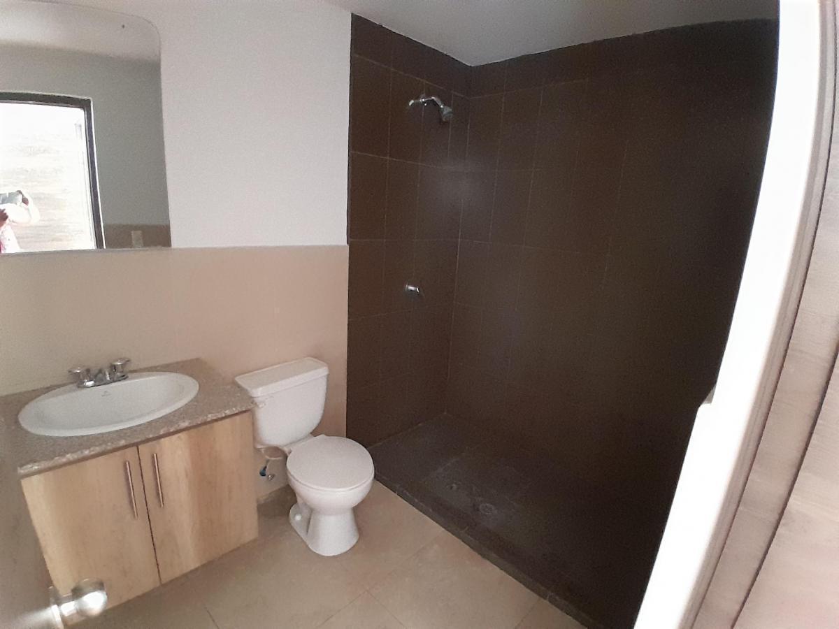 Casa de 125 m² con 2 Habitaciones en Venta en Pomasqui — imagen 4
