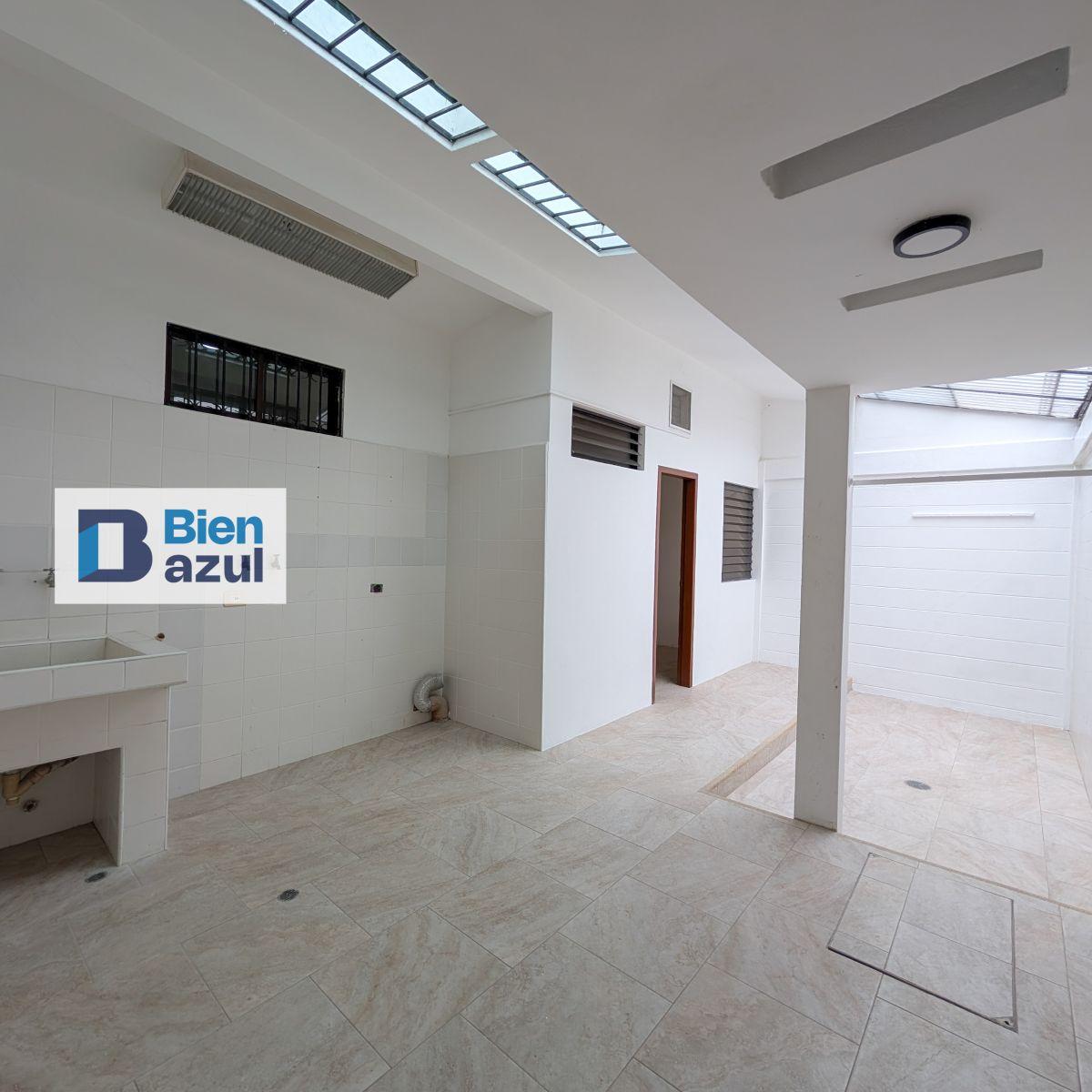 Casa en Venta o Alquiler – Puerto Azul 5 Dorm., Guayas — imagen 5