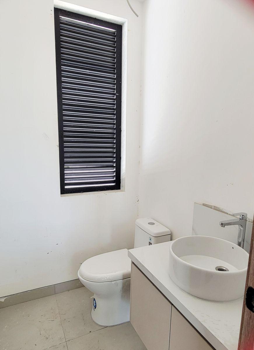 Venta Casa Urbanización Alba del Bosque, Etapa Alasia, Via a La Costa Km 18, 3 Dorm., Guayas — imagen 3