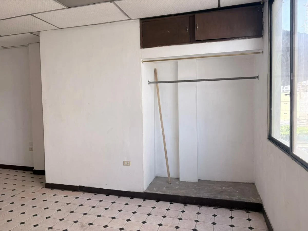 Departamentos en Venta en Escobedo y Padre Solano Elimo, Guayas — imagen 3