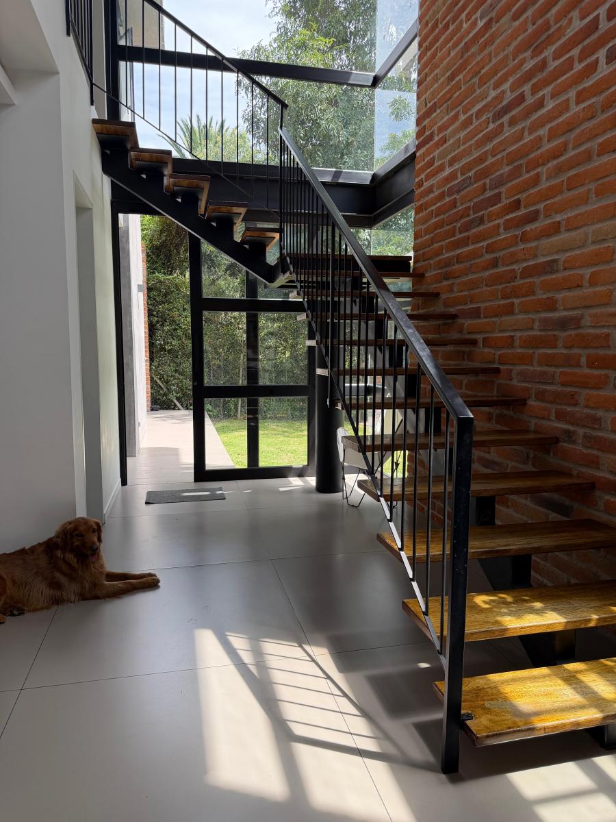 Casa en Venta en Pillagua | Diseño Funcional y Seguridad en Urbanización Privada — imagen 4