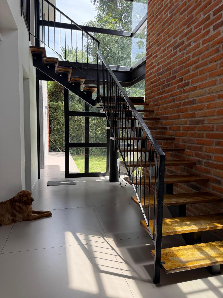 Casa en Venta en Pillagua | Diseño Funcional y Seguridad en Urbanización Privada — imagen 3