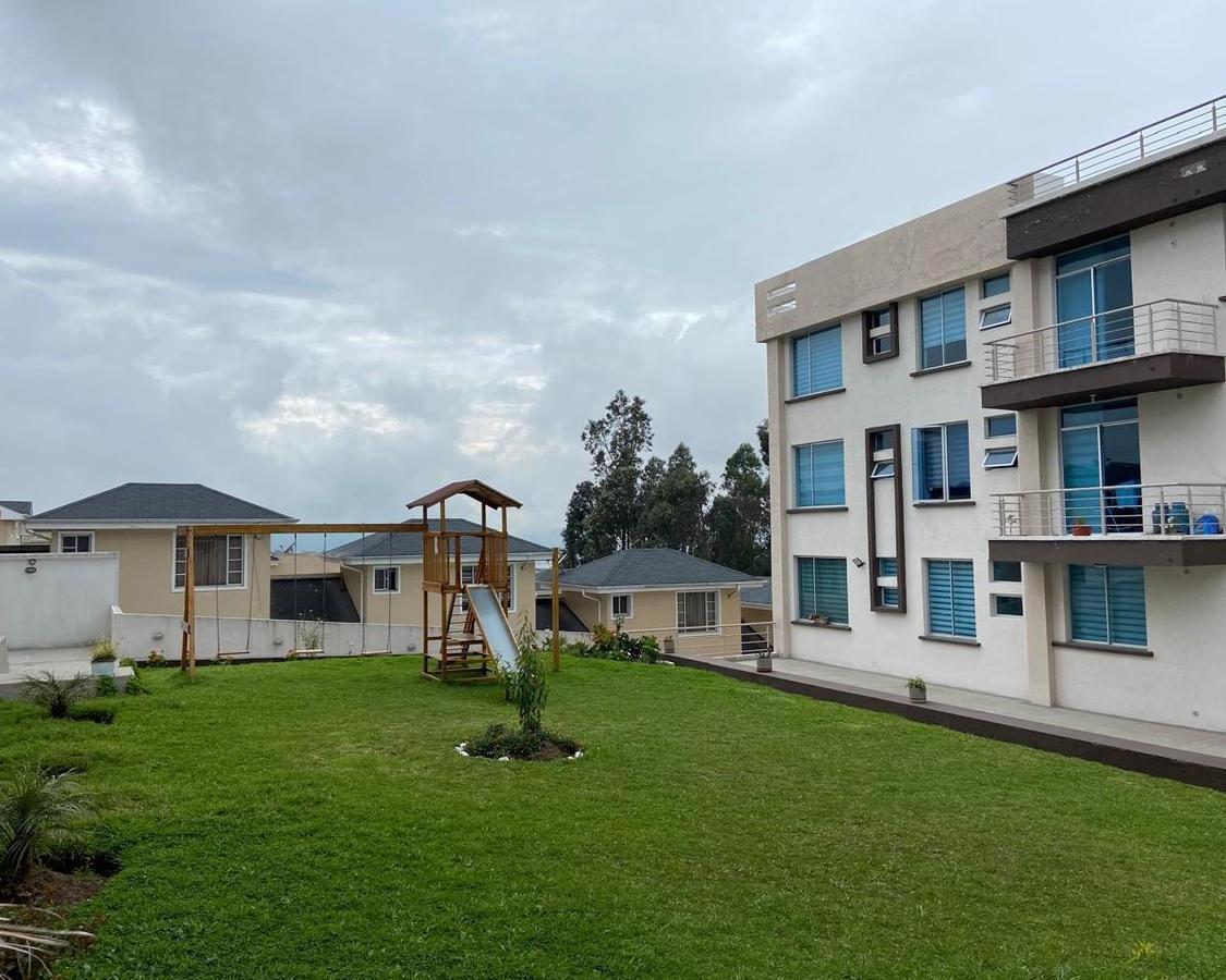 Vendo Departamento de 3d. en Santa Lucía (Quito, Excelente Precio) — imagen 5