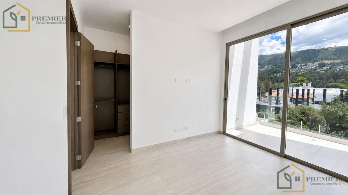 Penthouse de Lujo Cumbaya — imagen 4