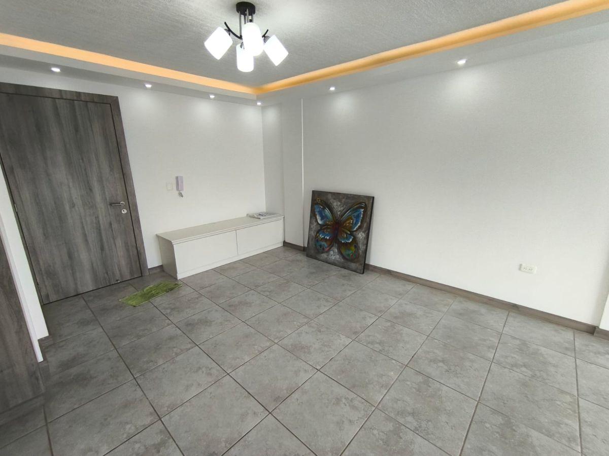 C/ Tumbaco, Departamento de 80 m² en Venta, 2 Años de Construcción — imagen 5