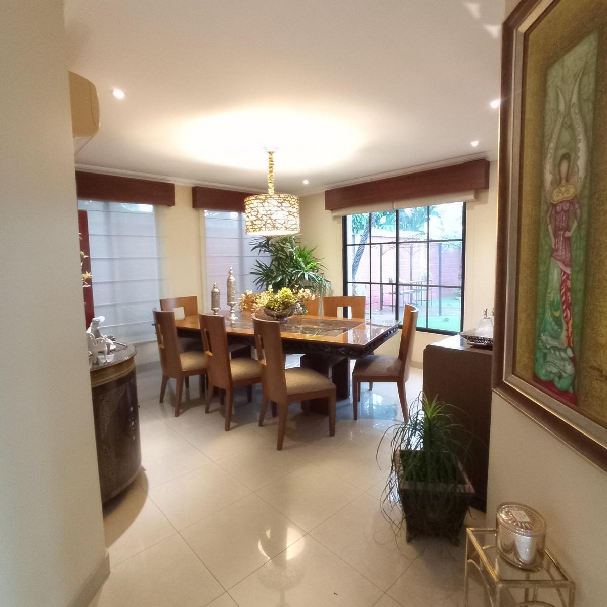 Urb. Isla Sol, Propiedad Bifamiliar. 2 Casas. Al Lago. Guayas — imagen 5