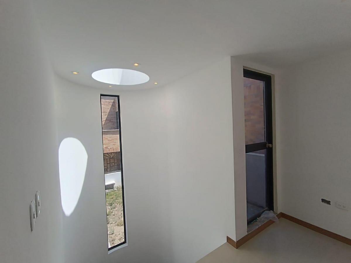Dúplex en Venta con Terraza Privada – Kartódromo, San Antonio de Pichincha — imagen 3