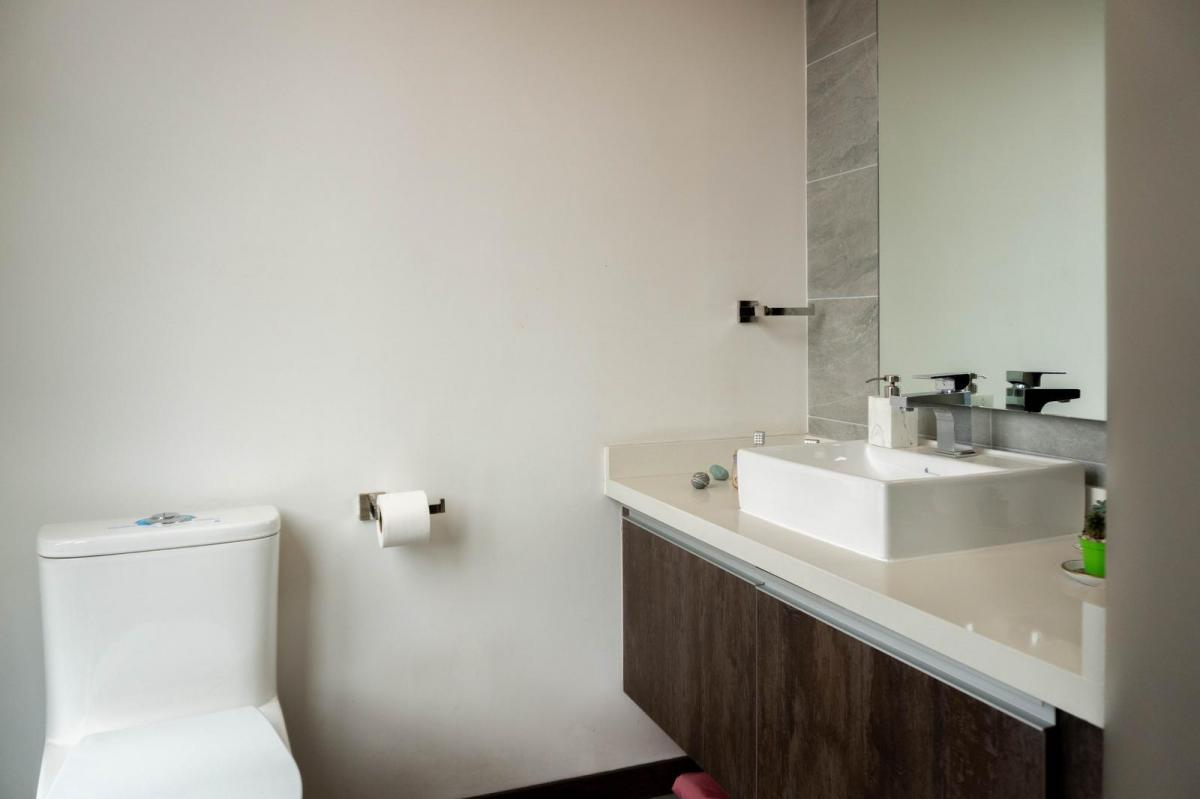 Departamento de Tres Habitaciones en Venta — imagen 3