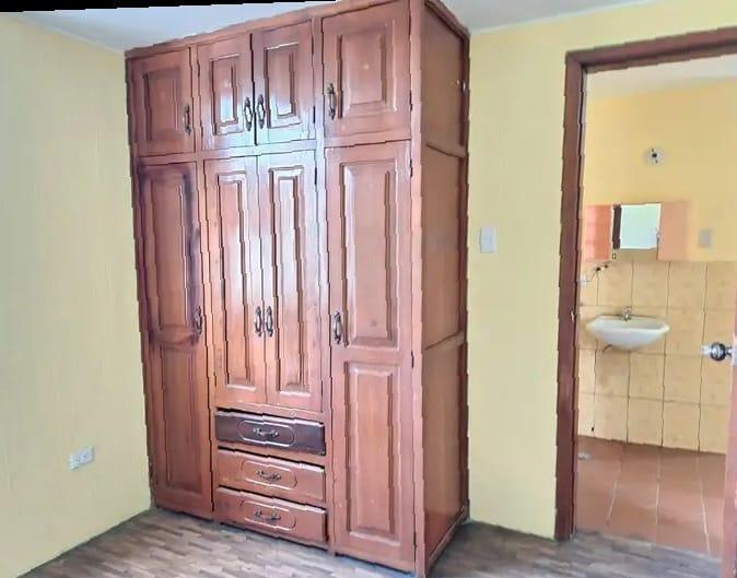 Av Teniente Huigo Ortiz Vende Departamento en Planta Baja 3 Dorm. — imagen 3