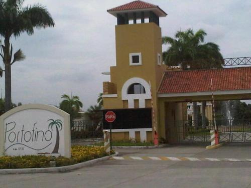 Terreno Bifamiliar en Venta, Urbanización Portofino, Vía a La Costa, Guayas — imagen 3