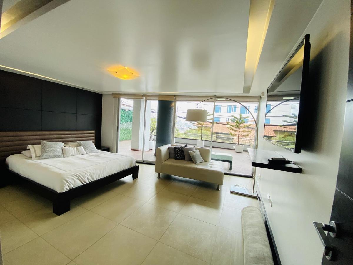 Departamento en Venta Quito Tennis, con Terraza y Patio Cubierto. Provincia de Pichincha — imagen 5