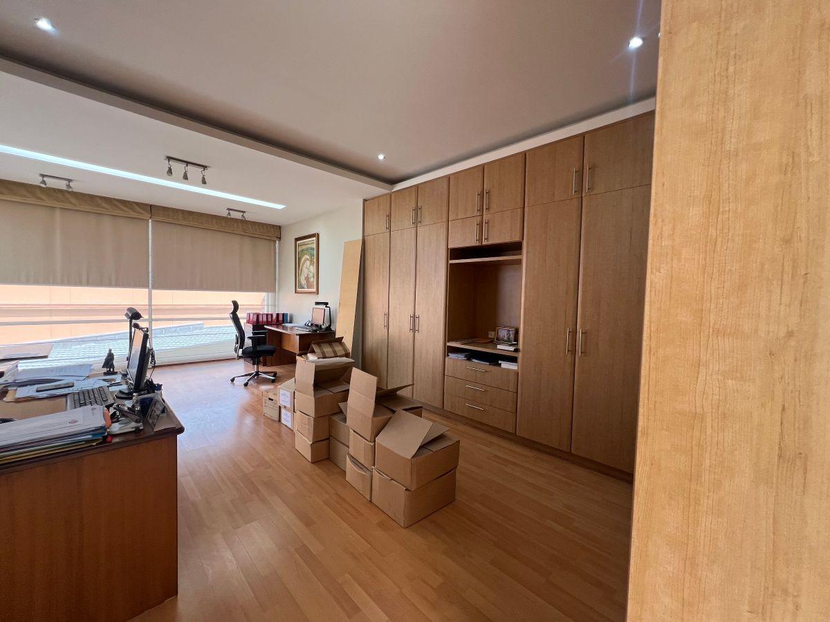 Excelente Casa Centa Campo Alegre (Monteserrin) — imagen 9