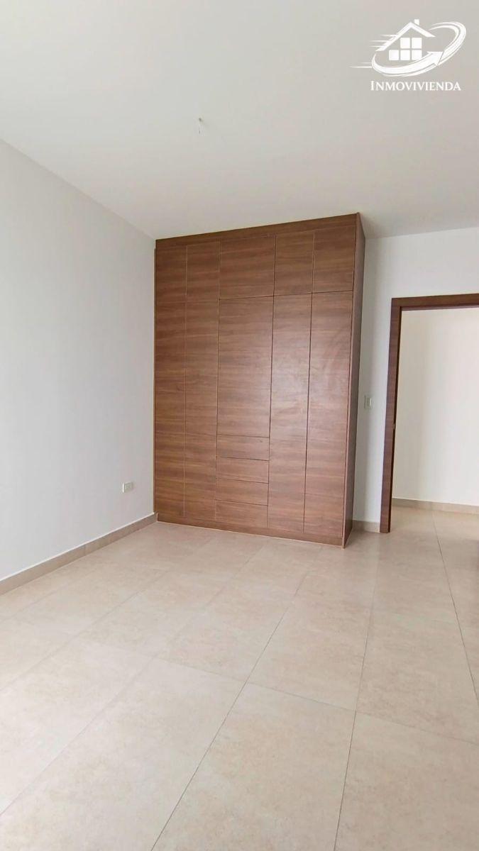 San Juan de Cumbayá, Dentro de Urbanización Privada Departamento de Tres Dorm. con Terraza — imagen 5