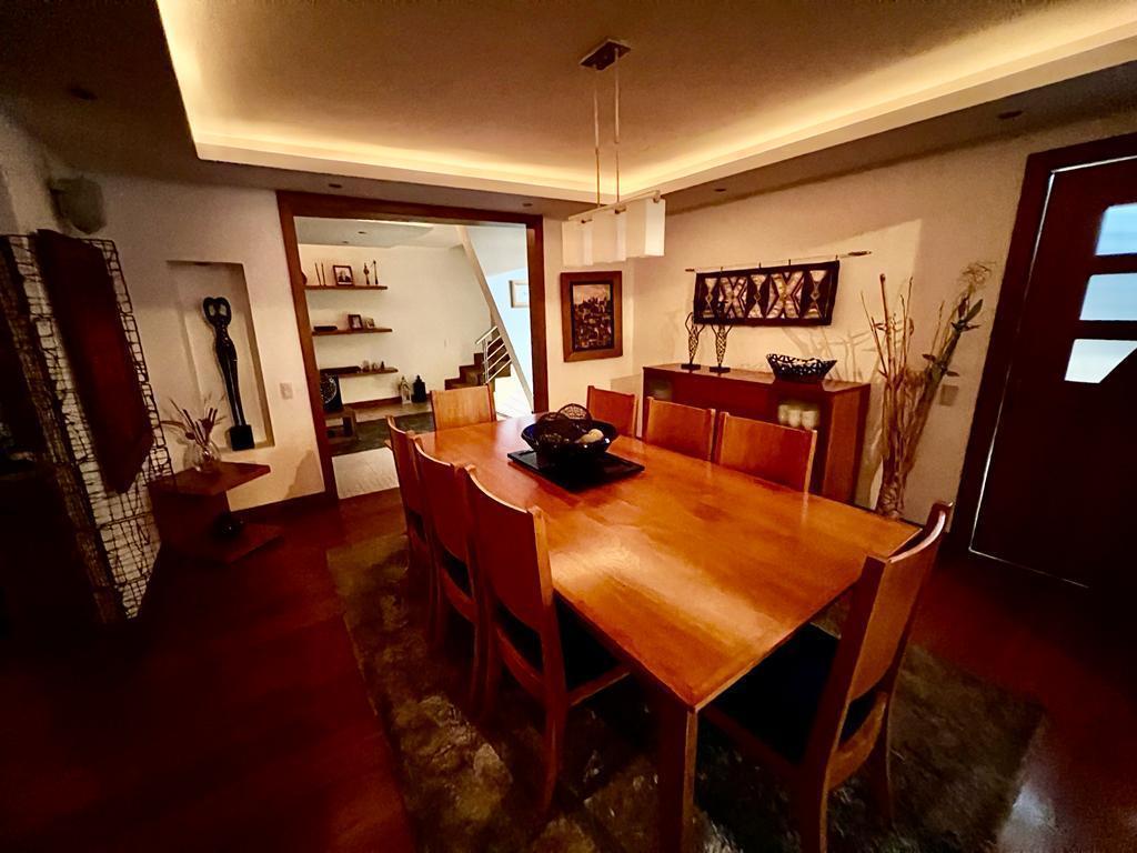 Residencia Contemporanea Sector San Patricio - Lumbisi en Venta — imagen 5