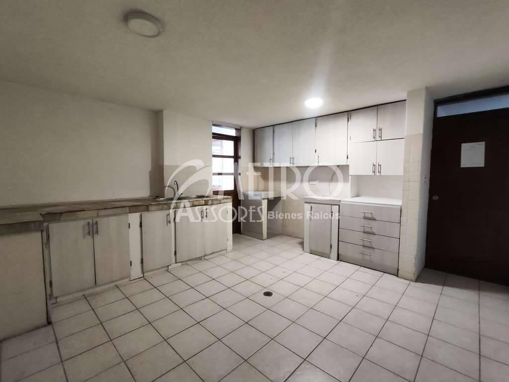 Casa Rentera en Venta 764 m² en La Jipijapa — imagen 3