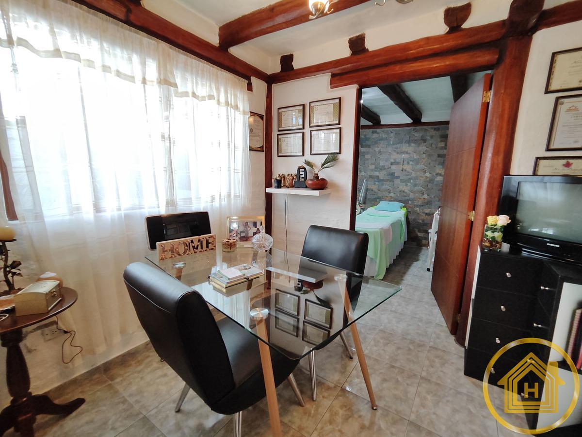 Casa Independiente 4 Habitaciones Una en Planta Baja, Amplio Patio, Bbq, Jacuzzi, Valle Los Chillos — imagen 3