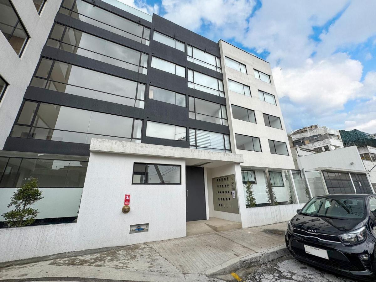 Venta Hermoso Departamento Tres Dorm. con Patio (Granda Centeno) — imagen 10