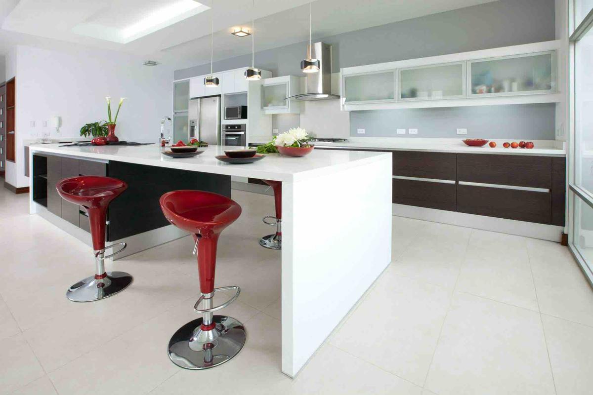 Espectacular Casa de Venta en Urbanización La Viña. Bajó de Precio — imagen 3