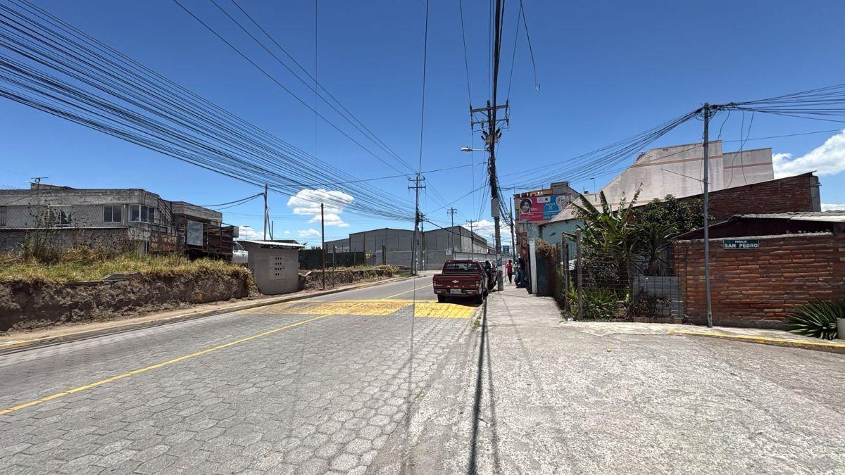 Venta Casa Rentera Seis Departamentos y Suites Campestres Pifo Independientes — imagen 4