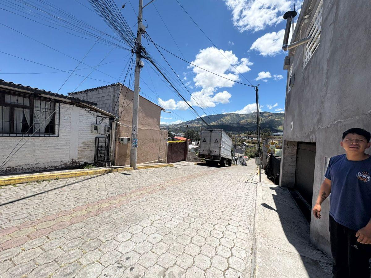 Venta Casa Rentera Seis Departamentos y Suites Campestres Pifo Independientes — imagen 3