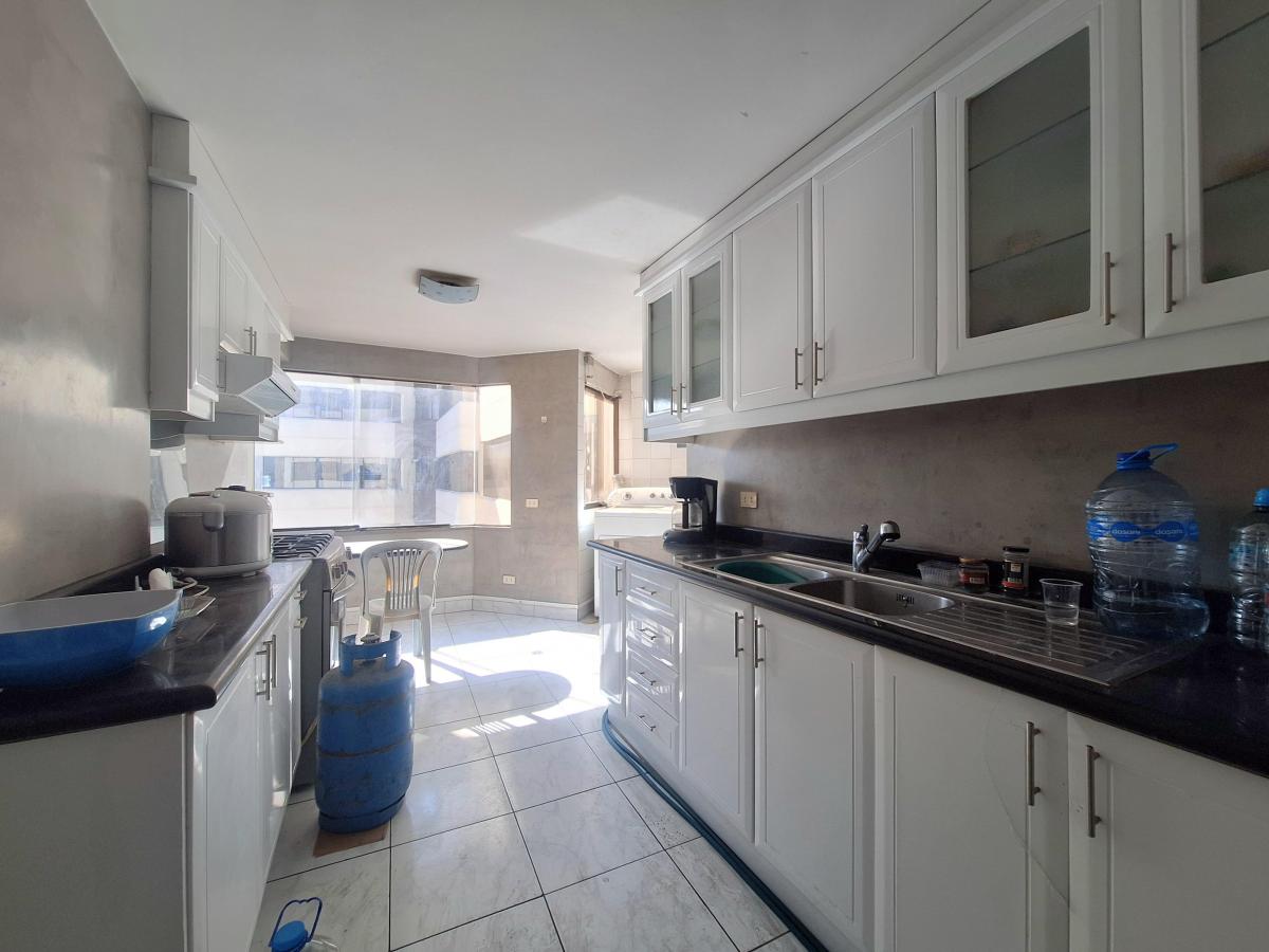 Departamento Dúplex en Venta, Sector Portugal — imagen 8
