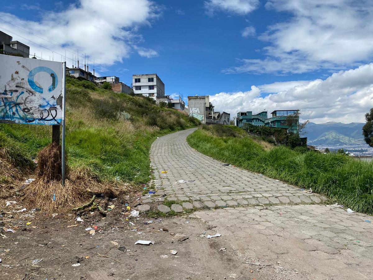 Sur de Quito, Ferroviaria Alta, en Venta Terreno 10.000 m² Para Proyecto Inmobiliario — imagen 4