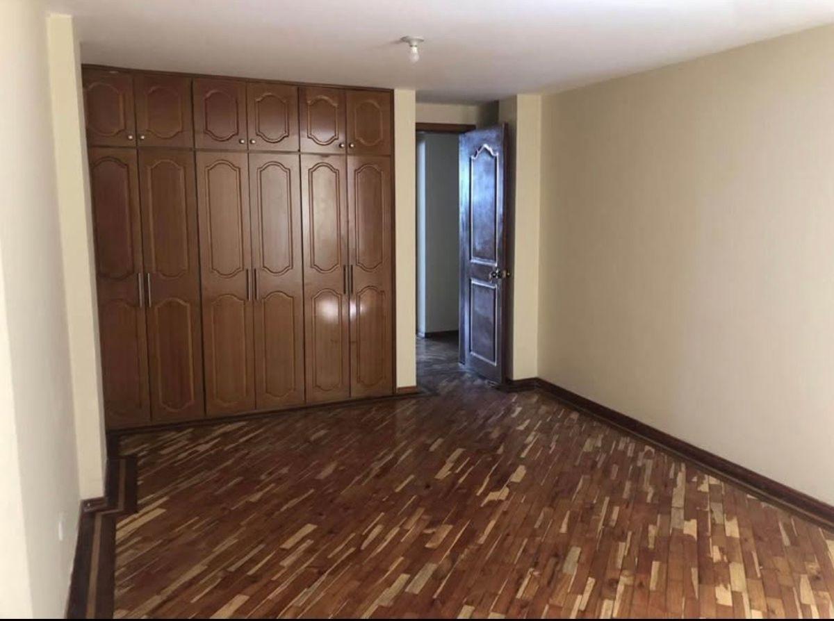 Vendo Lindo Departamento Sector La Josefina - Carcelén — imagen 3