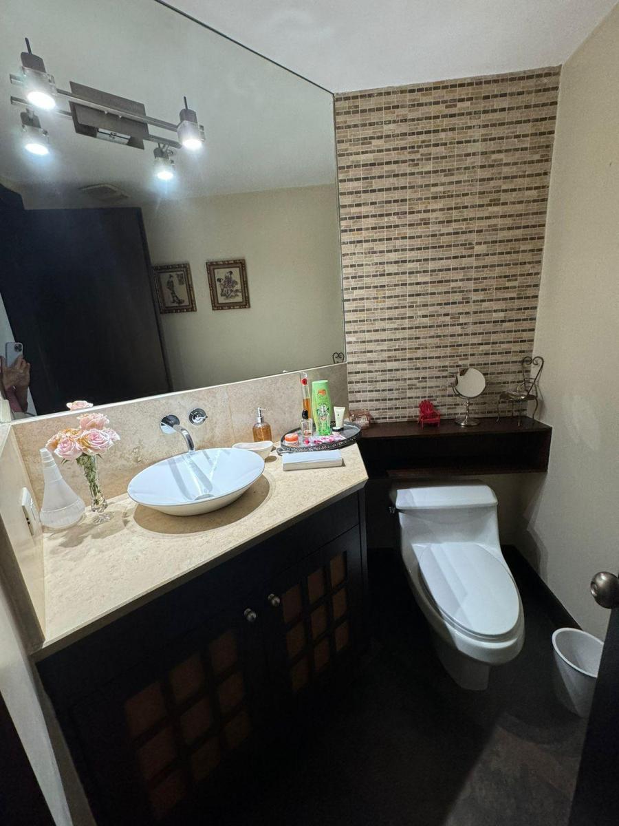 Tenis Departamento con Vista Al Rio 2 Dorm 257 m², Guayas — imagen 4