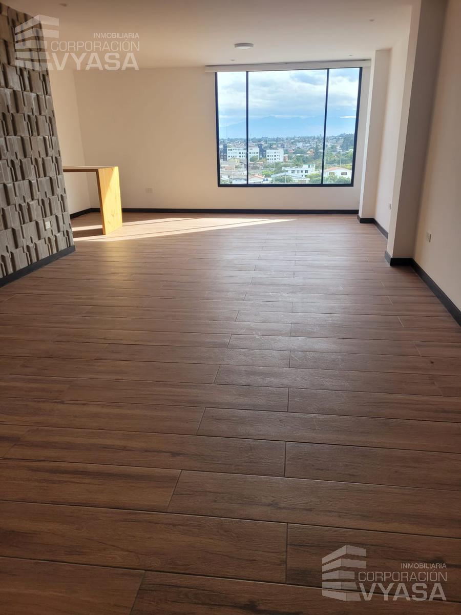 Tumbaco, Dentro de Conjunto Dúplex de 250 m² en Venta de 3 Dorm. — imagen 5