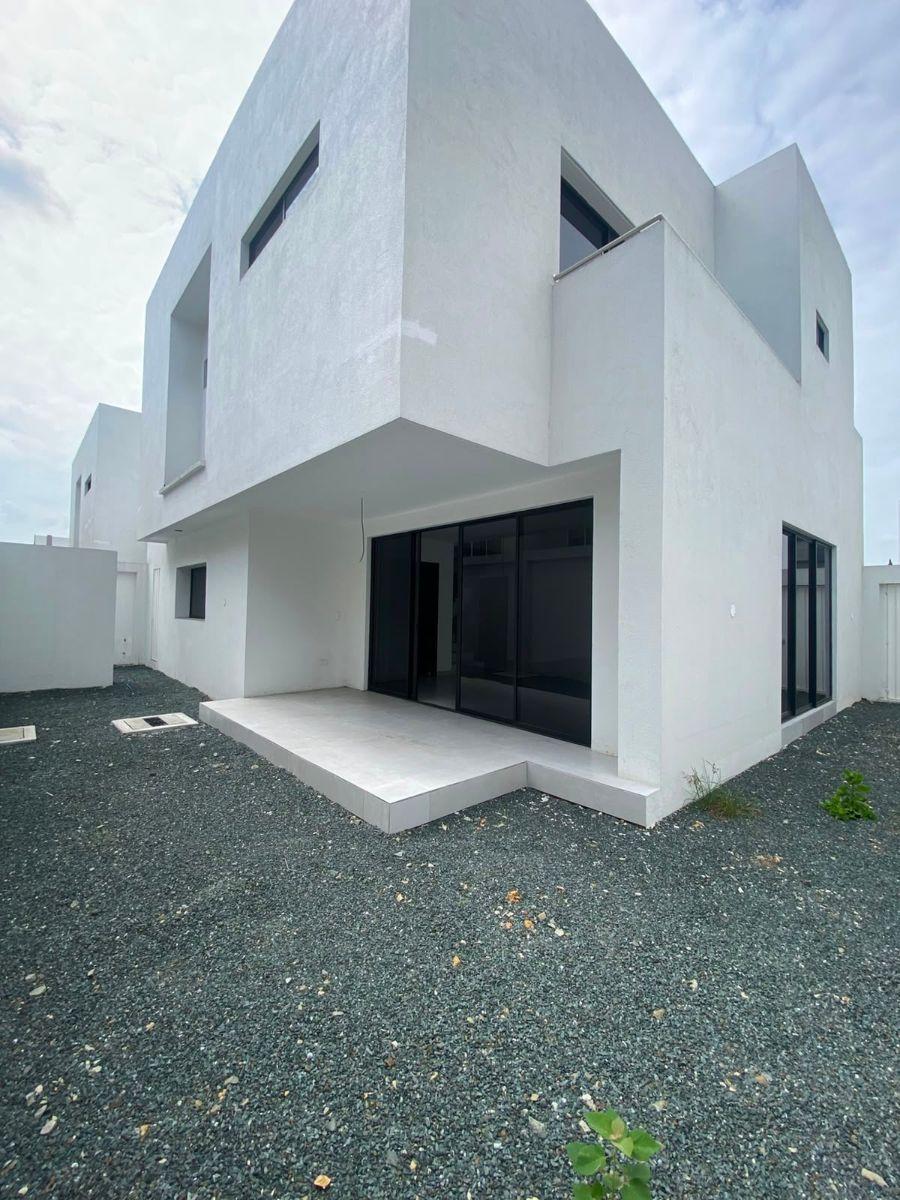 Vendo Casa Urbanización Riona, Guayas — imagen 7