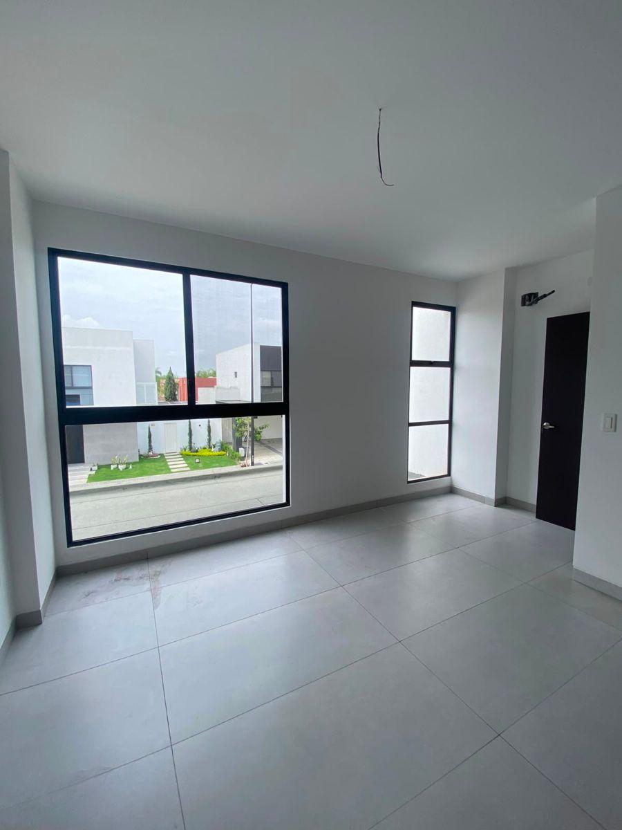 Vendo Casa Urbanización Riona, Guayas — imagen 4