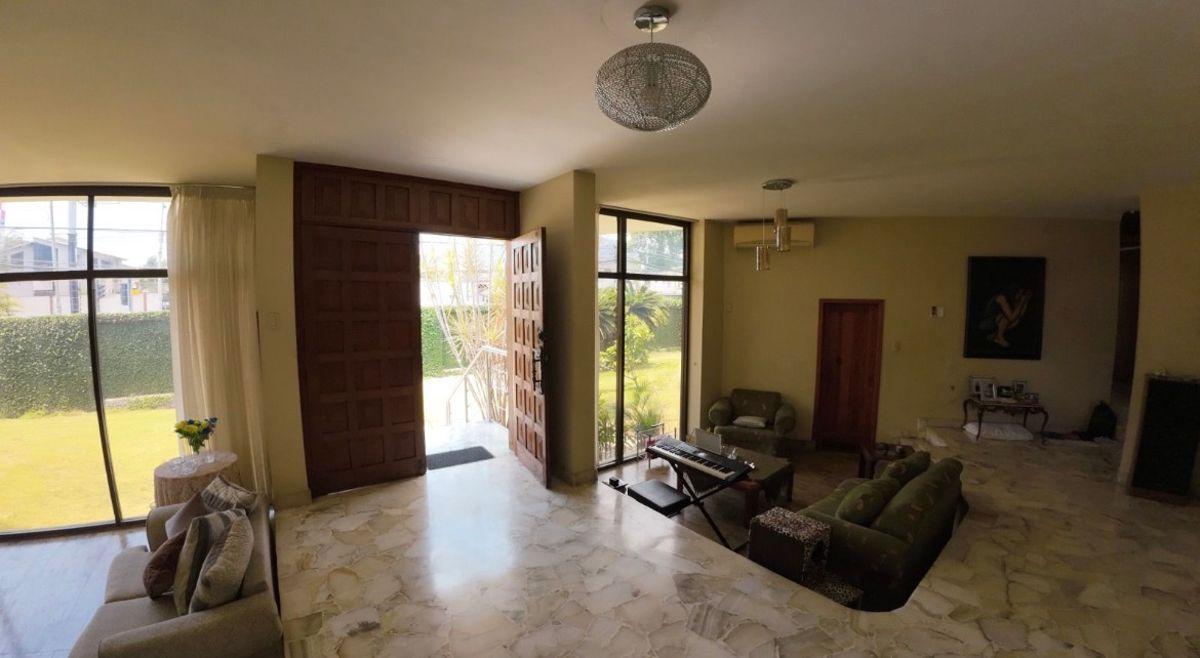 Vendo Hermosa Casa en Portoviejo, Manabí — imagen 3