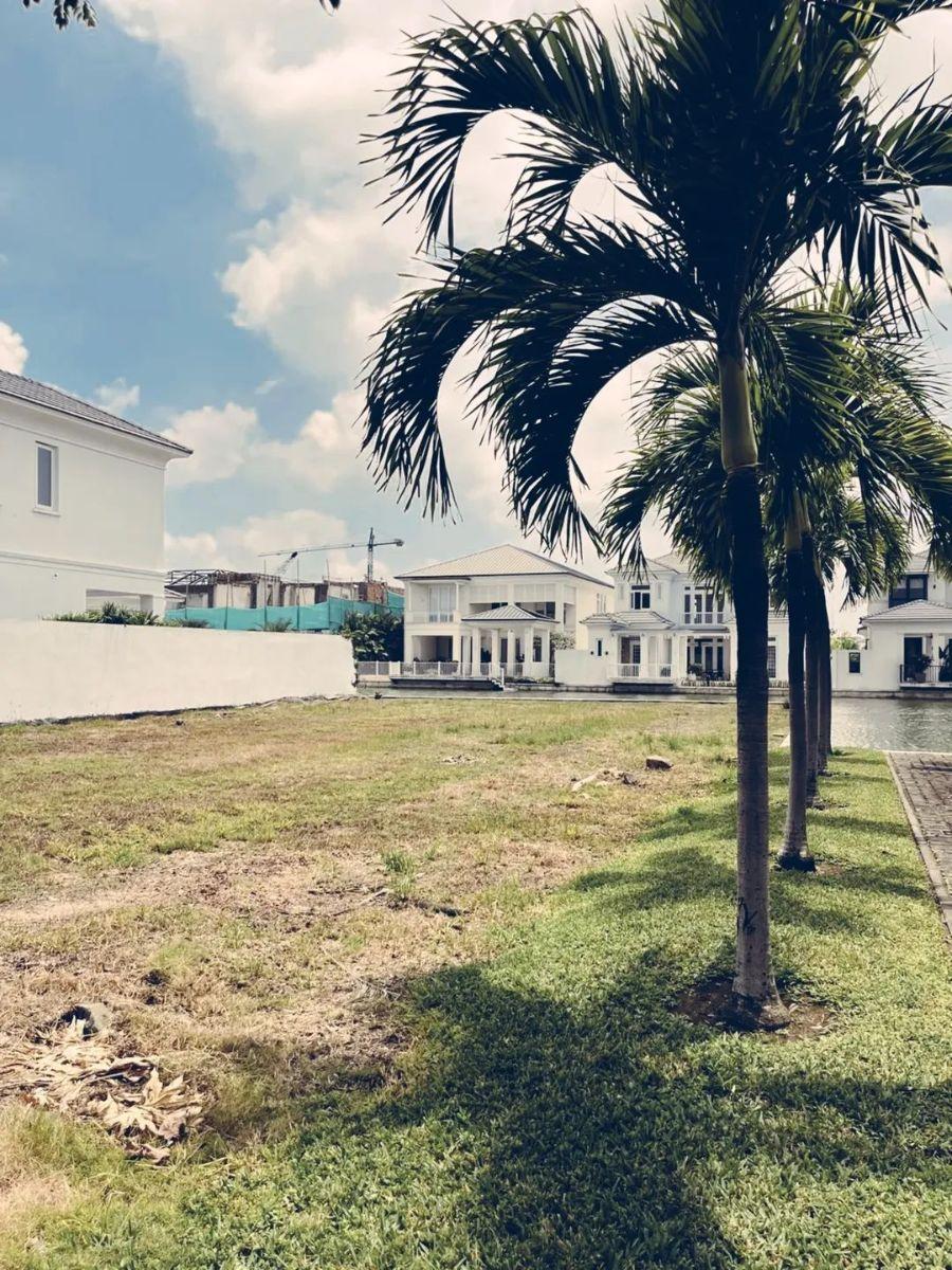 Aires del Batan - Exclusivo Terreno Esquinero en Venta - Samborondon, Guayas — imagen 6