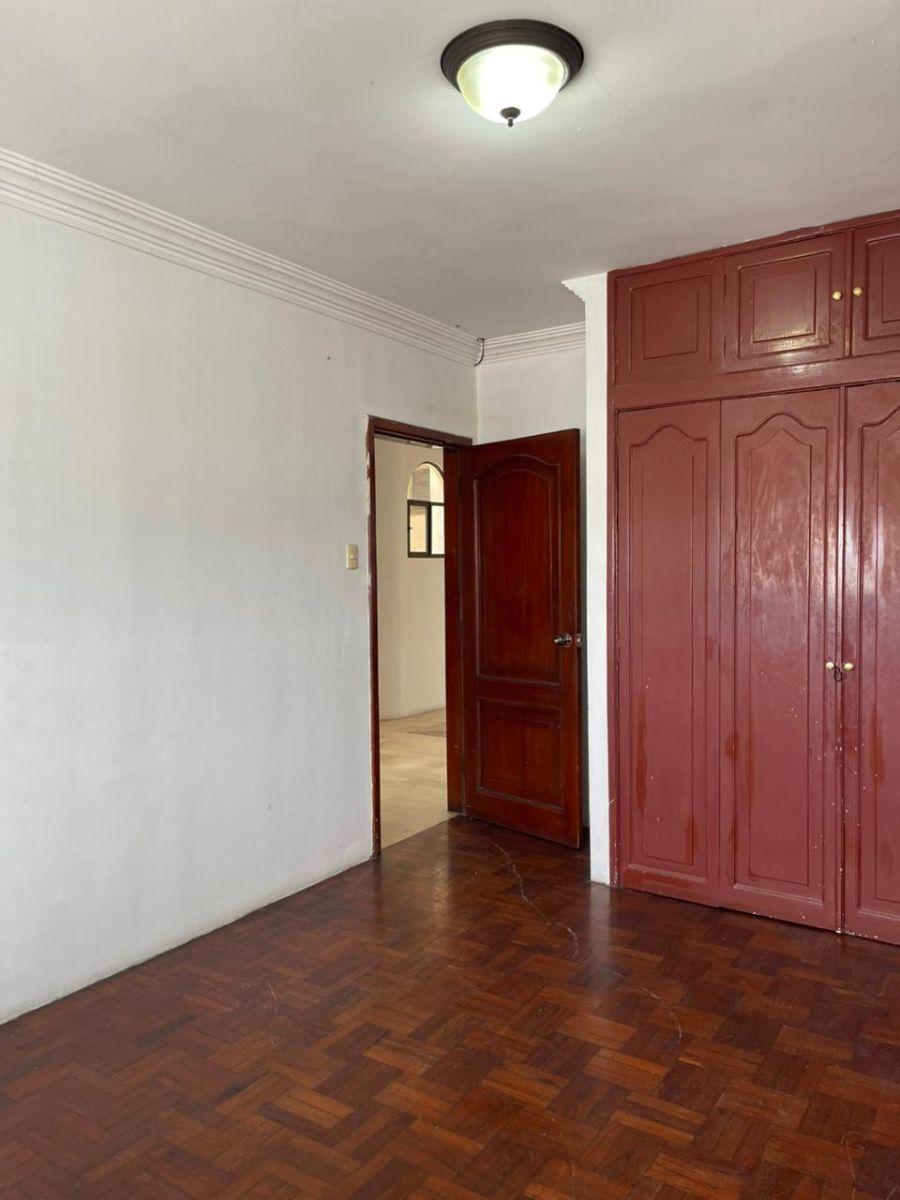 Los Almendros - Departamento 226 m² - en Venta - Excelente Ubicacion!, Guayas — imagen 4