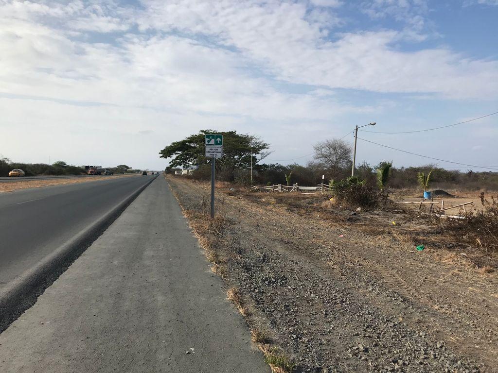 En Venta Terreno Comercial Via a Playas - K. Aguirre, Guayas — imagen 3