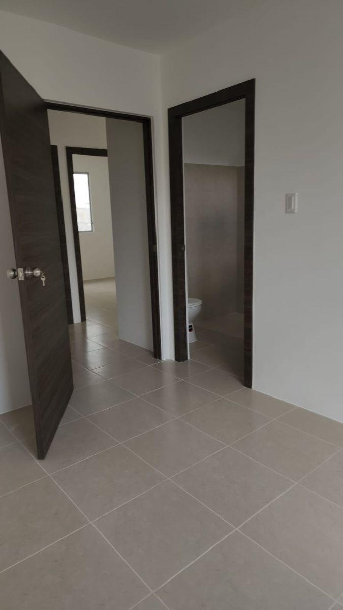 Vendo Casa en Urb. Paseo del Sol, Guayas — imagen 5