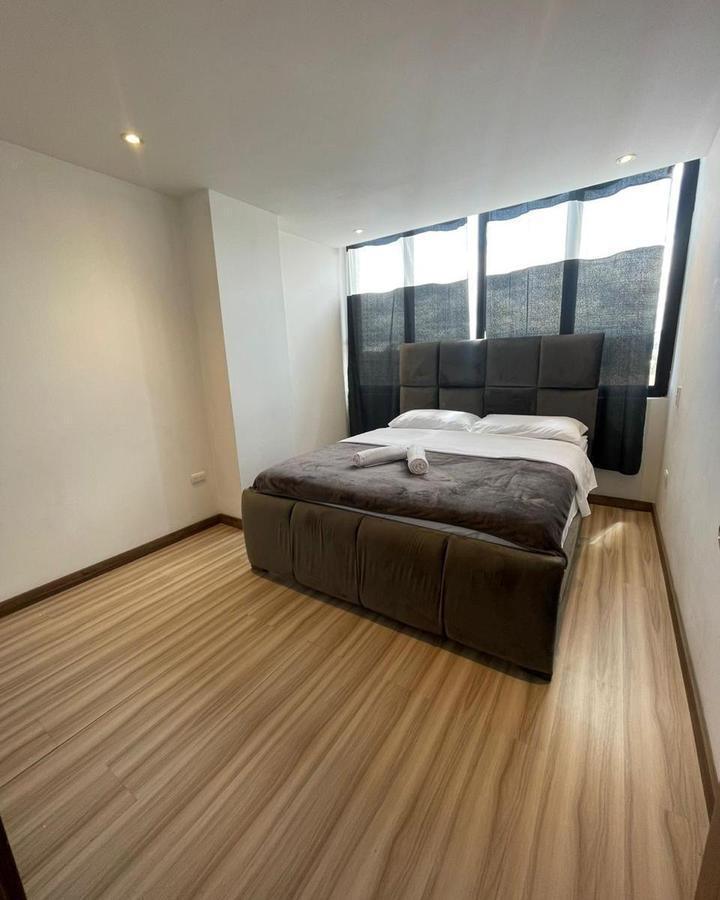 Aplica Credito Vip y Vis Vendo Departamento Tres Dorm. - Cuenca - Rio Amarillo, Azuay — imagen 4