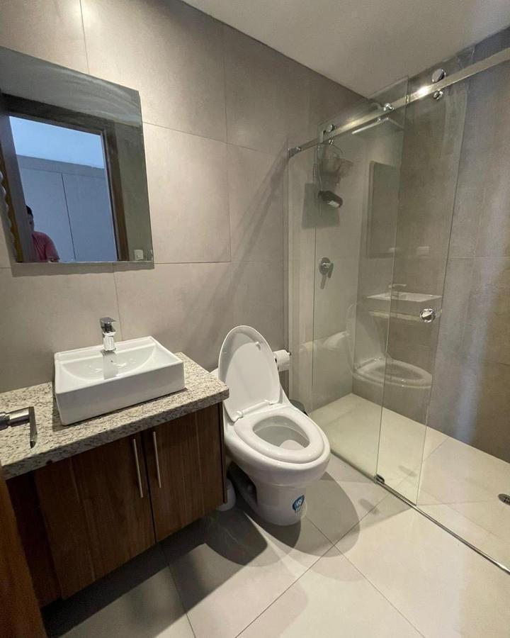Aplica Credito Vip y Vis Vendo Departamento Tres Dorm. - Cuenca - Rio Amarillo, Azuay — imagen 3