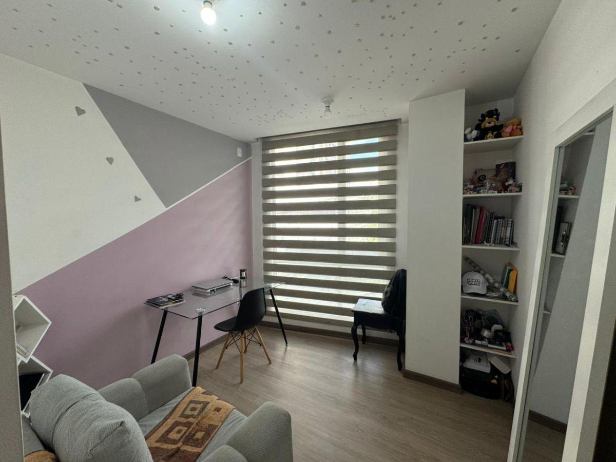 En Venta Departamento de 2 Dorm. de 123 m² en La Eloy Alfaro — imagen 4
