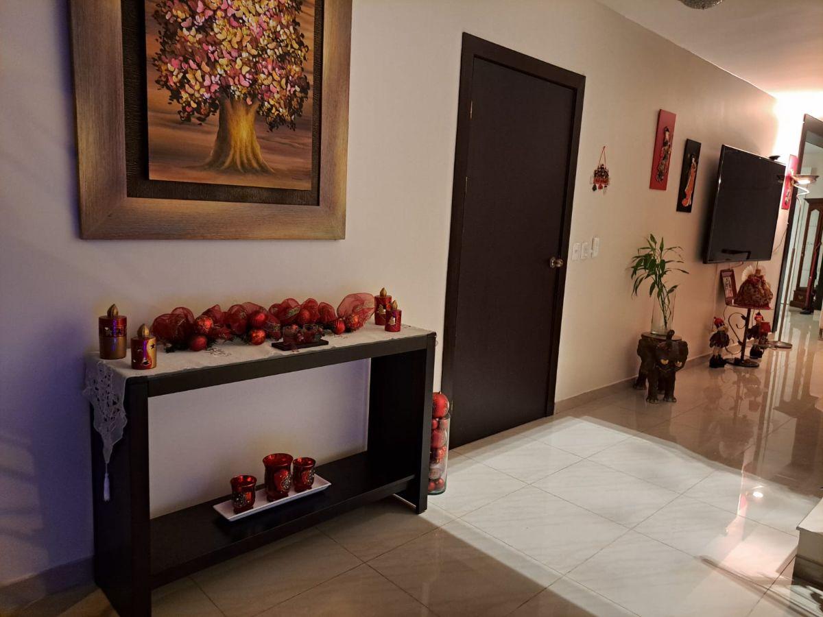 Oportunidad, villa en Venta C. Celeste Samborondon, Guayas — imagen 4