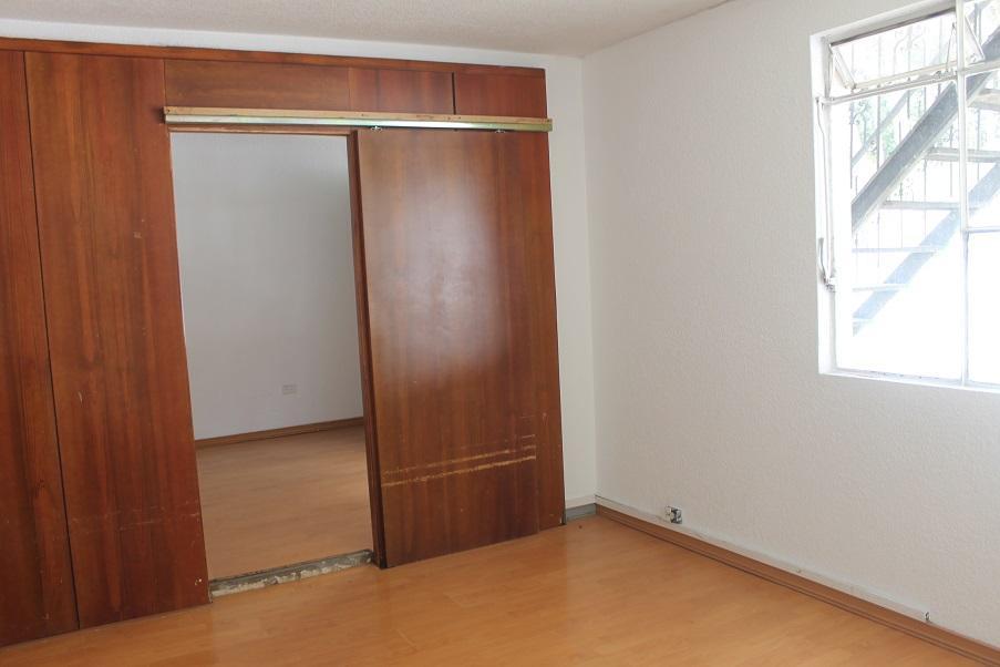 Vendo Terreno con Casa Antigua - Sector Batán Alto - Excelente Ubicación — imagen 3
