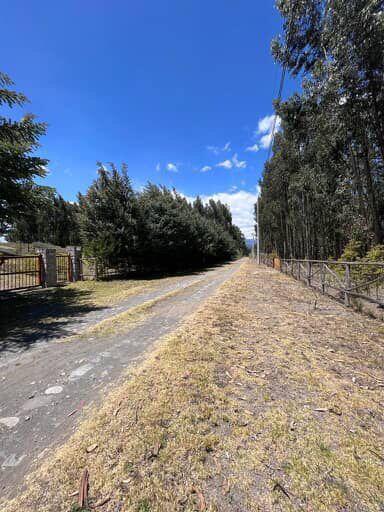 Terreno de Venta Ubicado Dentro de Urbanización en Laso, Cotopaxi — imagen 3