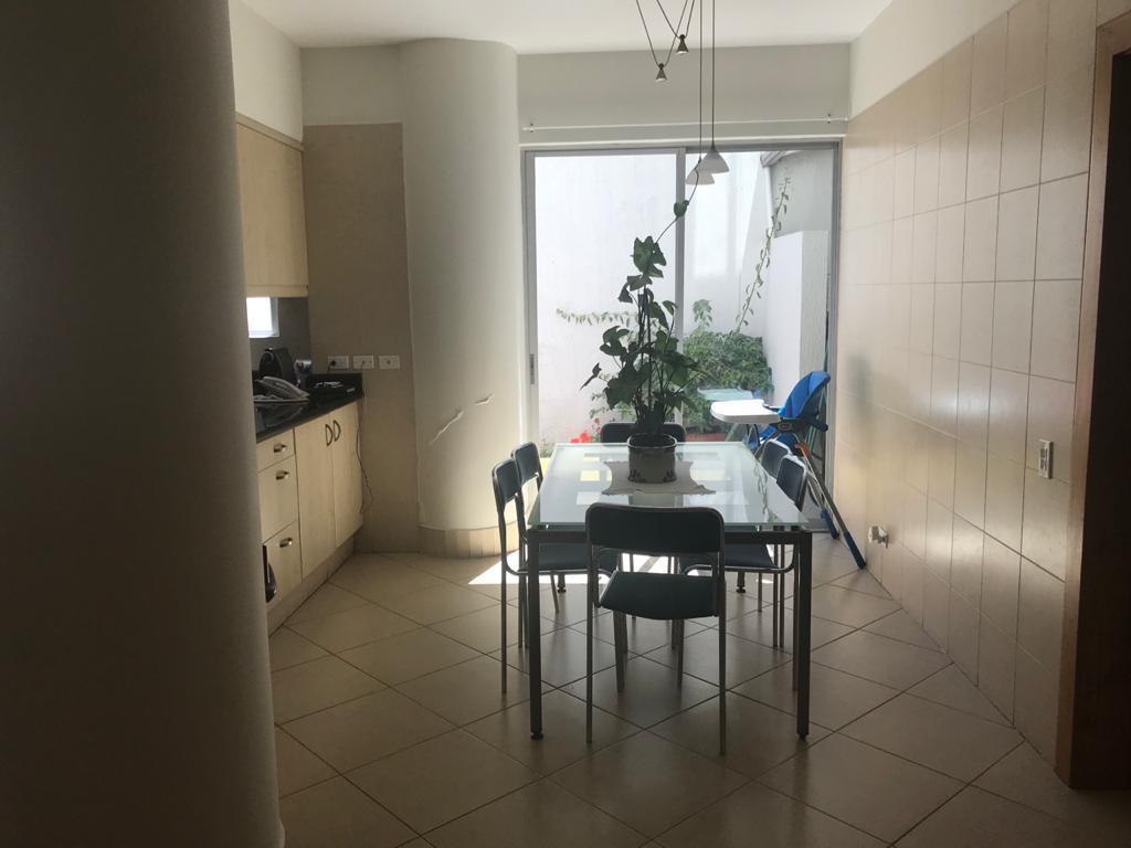 Venta Departamento Duplex Centro Norte de Quito Calle Humbolt — imagen 3