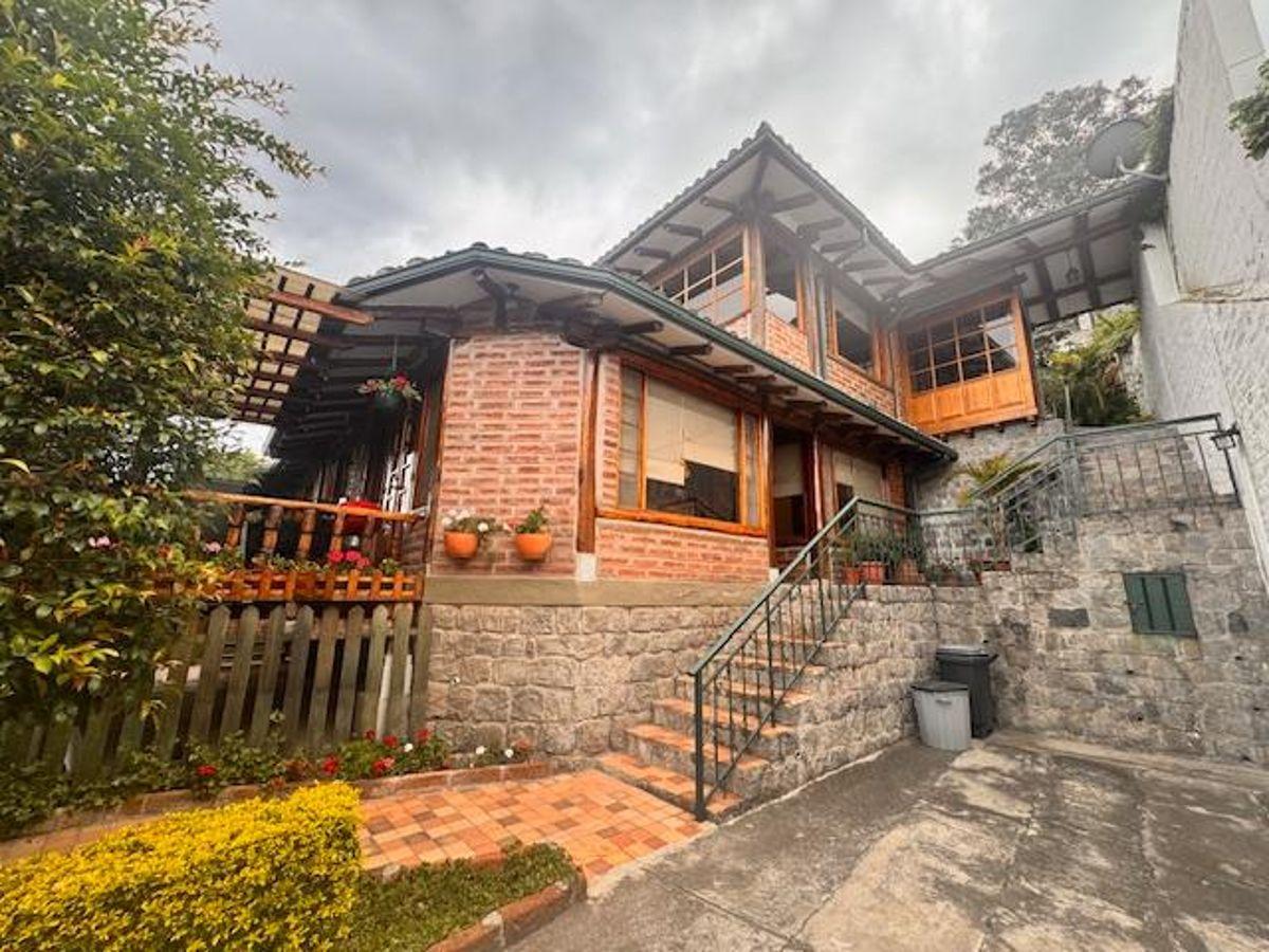 Vendo Departamento Dentro de Urbanización en Cumbayá — imagen 4