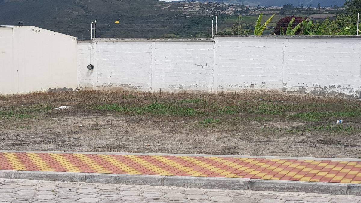De Oportunidad Vendo Terreno en Conjunto Exclusivo, Imbabura — imagen 5
