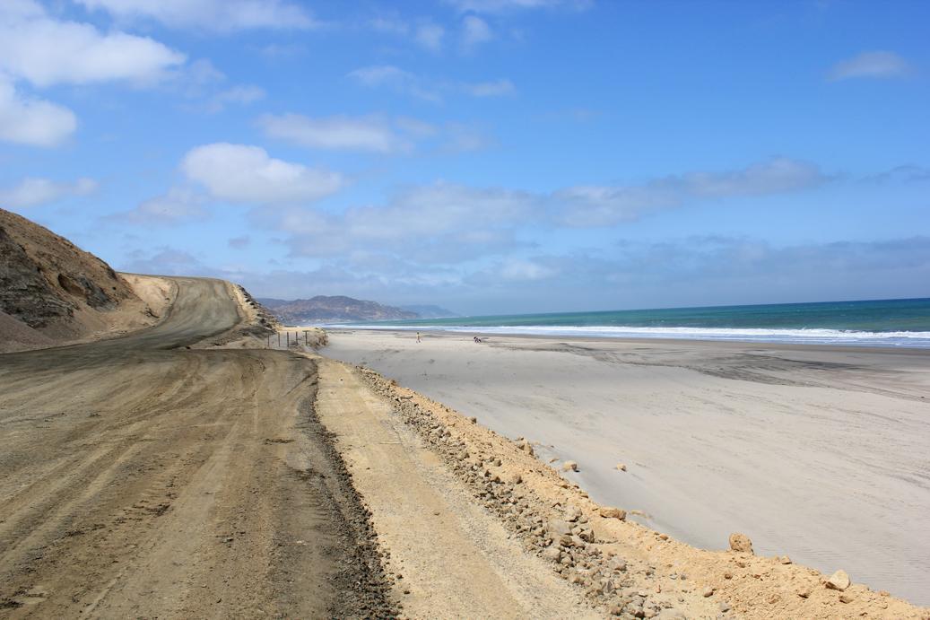 Lote de Terreno en Venta en La Urbanizacion Playa Alta, Manabí — imagen 4