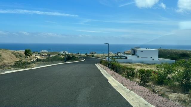 Lote de Terreno en Venta en La Urbanizacion Playa Alta, Manabí — imagen 3
